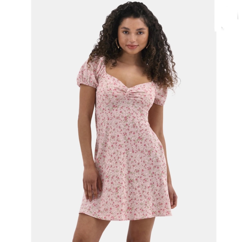 No Boundaries Women's Floral Pink Mini Dress with Puff Sleeves Size L (12-14)